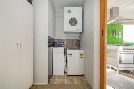 Photo of property in 5 Rimu Street, Whitianga, 3510