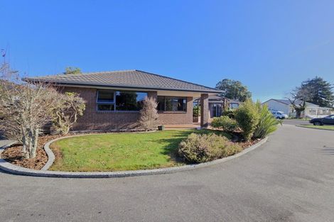 Photo of property in 16 Gibson Street, Ross, 7812