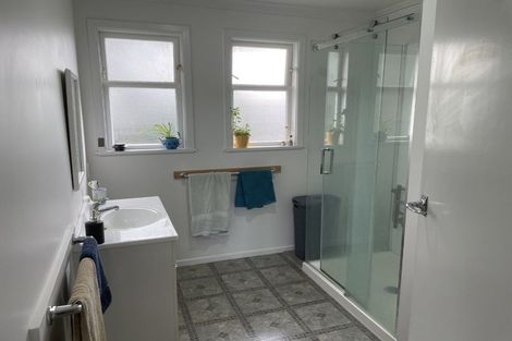 Photo of property in 1 Jarvis Place, Taradale, Napier, 4112