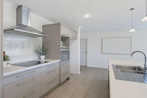 Photo of property in 63b Malta Crescent, Katikati, 3129