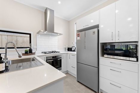 Photo of property in 4 Awamarino Way, Westgate, Auckland, 0614