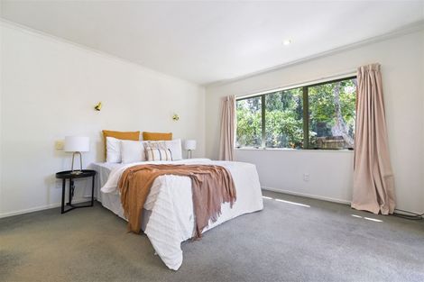 Photo of property in 12 Hastings Place, Hamilton Lake, Hamilton, 3204