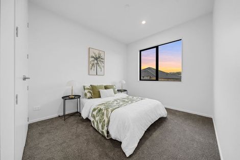 Photo of property in 22 Leathem Crescent, Pokeno, 2402