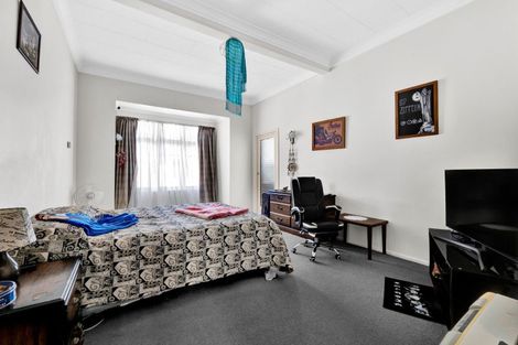 Photo of property in 10 Morrissey Street, Hawera, 4610