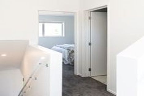 Photo of property in 11/8 Yeovil Road, Te Atatu Peninsula, Auckland, 0610