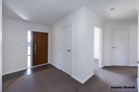 Photo of property in 2 Millbrook Place, Ashhurst, 4810