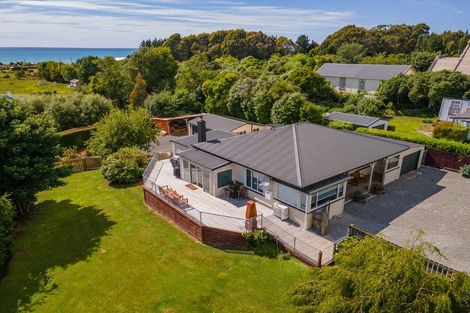 Photo of property in 8 London Street, Hampden, 9410