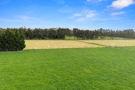 Photo of property in 900 Loburn Whiterock Road, Loburn, Rangiora, 7472
