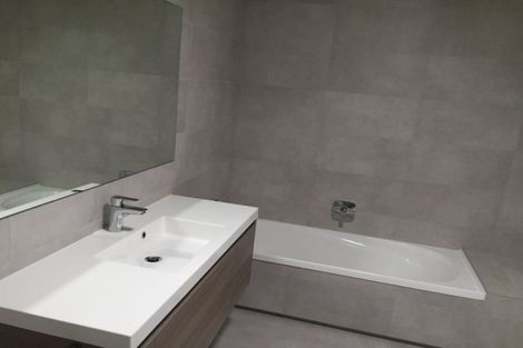 Photo of property in 92 Matairangi Avenue, Totara Heights, Auckland, 2105