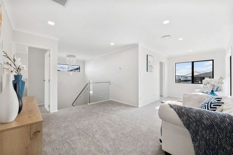 Photo of property in 12 Freshland Drive, Flat Bush, Auckland, 2019