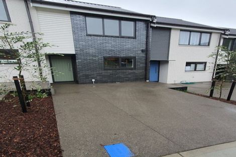 Photo of property in 6 Bee Lane, Whitby, Porirua, 5024