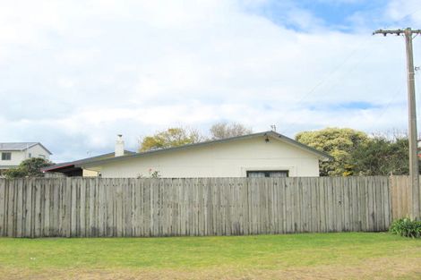 Photo of property in 112a Exeter Road, Whangamata, 3620