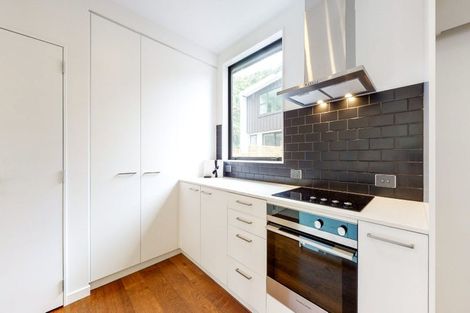 Photo of property in 55 Rua Kai Way, Brooklyn, Wellington, 6021