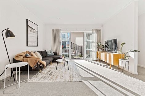 Photo of property in 13 Frances Bryers Road, Hobsonville, Auckland, 0616