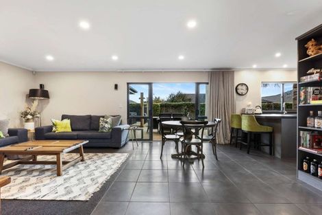 Photo of property in 123 Saint James Drive, Huntington, Hamilton, 3210