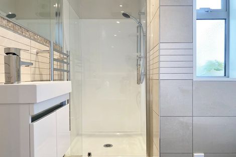 Photo of property in 30a Mayfair Street, Riccarton, Christchurch, 8011