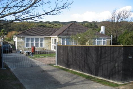 Photo of property in 53 Main Road, Wainuiomata, Lower Hutt, 5014