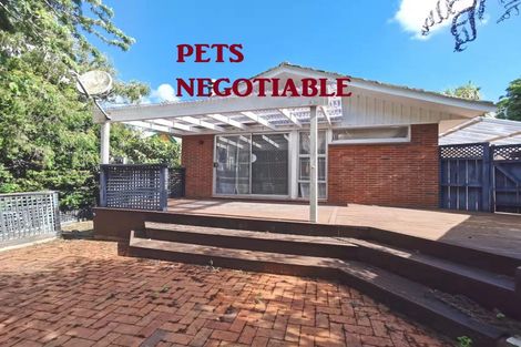 Photo of property in 1/10 Rotoiti Avenue, Pakuranga Heights, Auckland, 2010