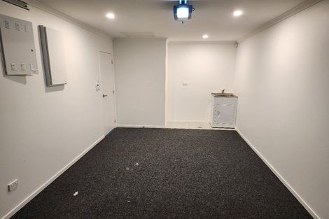 Photo of property in 27 Hemopo Street, Pukekohe, 2120