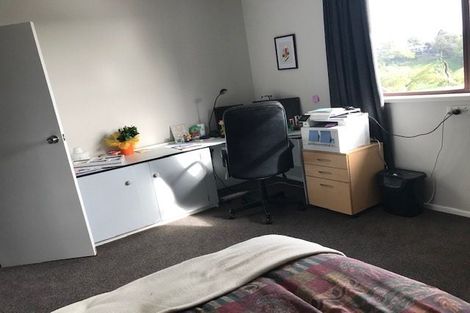 Photo of property in 300 Tukapa Street, Hurdon, New Plymouth, 4310