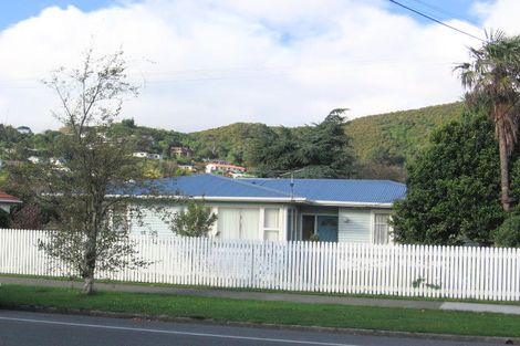 Photo of property in 340 Waiwhetu Road, Fairfield, Lower Hutt, 5011