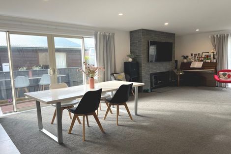 Photo of property in 41a Leighton Avenue, Waiwhetu, Lower Hutt, 5010