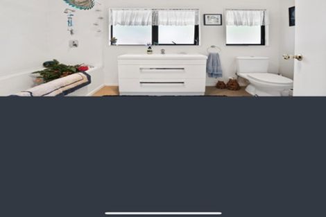 Photo of property in 23 Legacy Drive, Henderson, Auckland, 0612