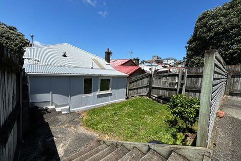 Photo of property in 320 Adelaide Road, Newtown, Wellington, 6021
