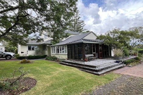 Photo of property in 336 Point View Drive, Shamrock Park, Auckland, 2016