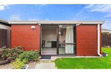 Photo of property in 2/4 Limburg Lane, Spreydon, Christchurch, 8024