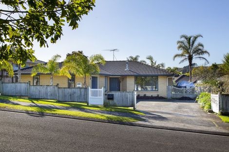 Photo of property in 6 Amberly Rise, Helensville, 0800