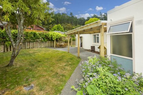 Photo of property in 81 Raukawa Street, Stokes Valley, Lower Hutt, 5019