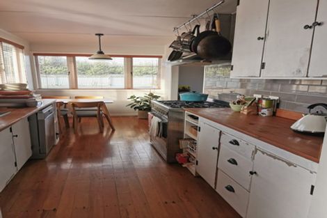 Photo of property in 10 Barrow Place, Te Puke, 3119