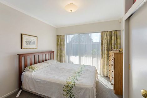 Photo of property in 32 Domain Road, Otaki, 5512