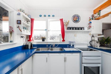 Photo of property in 11 Ahuru Street, Marton, 4710