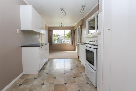 Photo of property in 2 Norfolk Place, Pukete, Hamilton, 3200