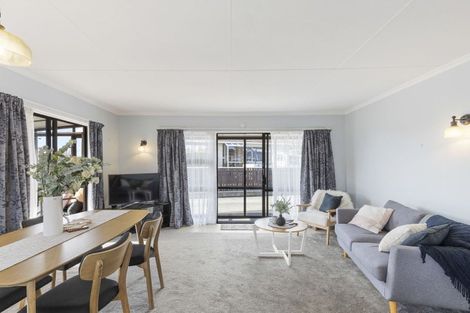 Photo of property in 10 Kapui Place, Waitara, 4320