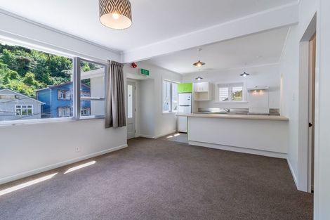 Photo of property in 32 Adams Terrace, Aro Valley, Wellington, 6021
