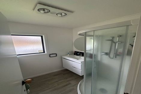 Photo of property in 45b Aquarius Drive, Kawaha Point, Rotorua, 3010