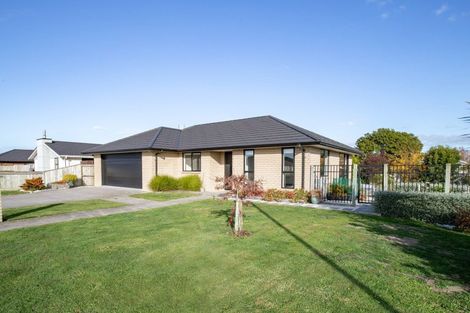 Photo of property in 19 Costello Drive, Ngatea, 3503