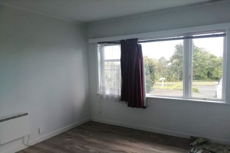 Photo of property in 1/63 Arran Road, Browns Bay, Auckland, 0630