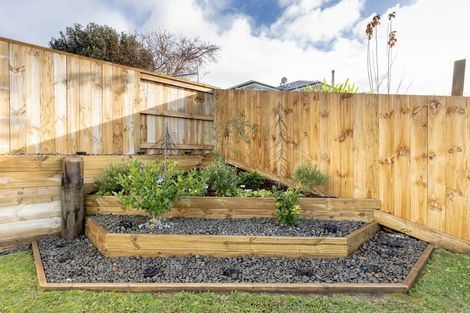 Photo of property in 10 Brendan Close, Omokoroa, 3114