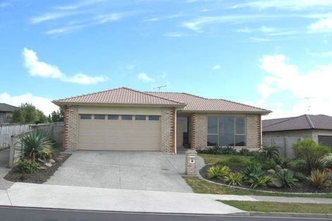 Photo of property in 62 Black Teal Close, Unsworth Heights, Auckland, 0632