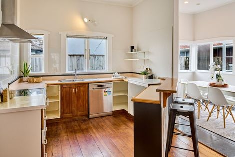 Photo of property in 44 Copeland Street, Hutt Central, Lower Hutt, 5011