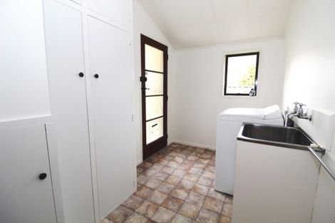 Photo of property in 3 Andrew Street, Waimate, 7924