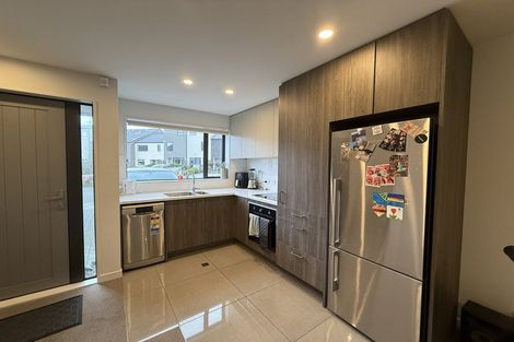 Photo of property in 8/170 Fraser Avenue, Johnsonville, Wellington, 6037