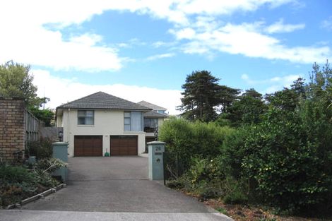 Photo of property in 1/26 Fenwick Avenue, Milford, Auckland, 0620