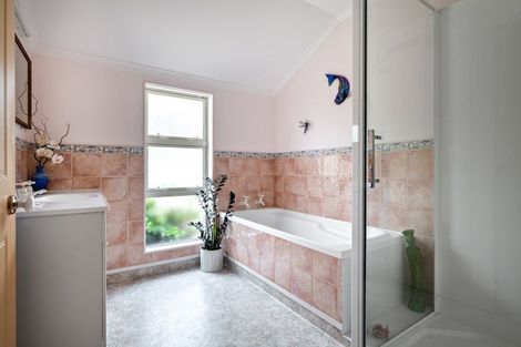 Photo of property in 13 Clairmont Heights, Stoke, Nelson, 7011