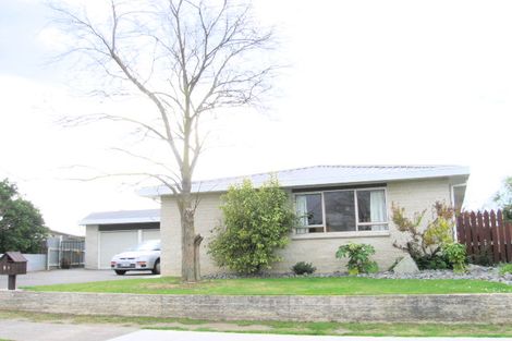Photo of property in 15 Wynyard Crescent, Tamatea, Napier, 4112