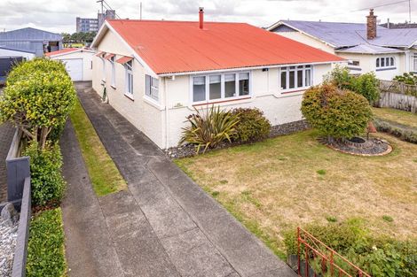 Photo of property in 8 College Street, Whanganui, 4500